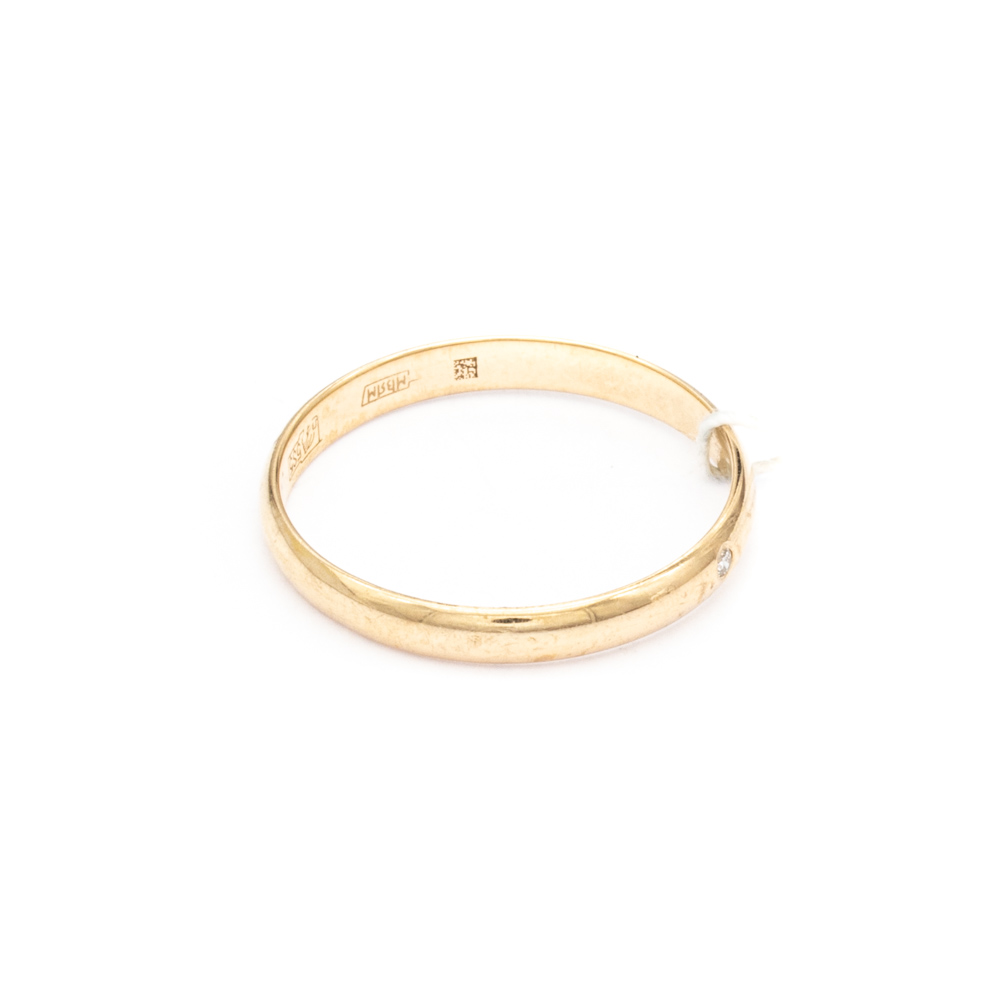 Кольцо с бриллиантом